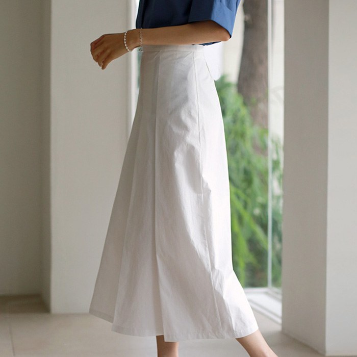 pintuck simple skirt