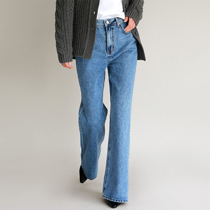 Long And Wide Denim