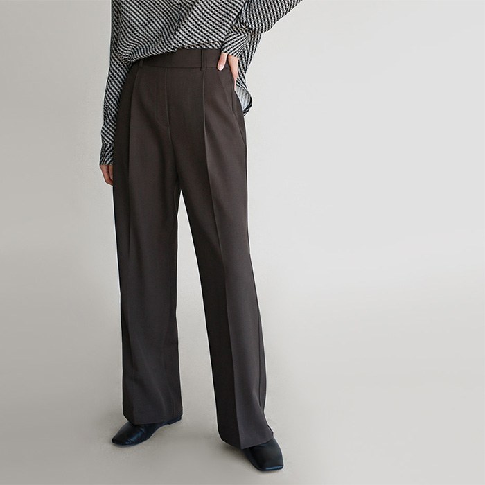 One Pintuck Trousers