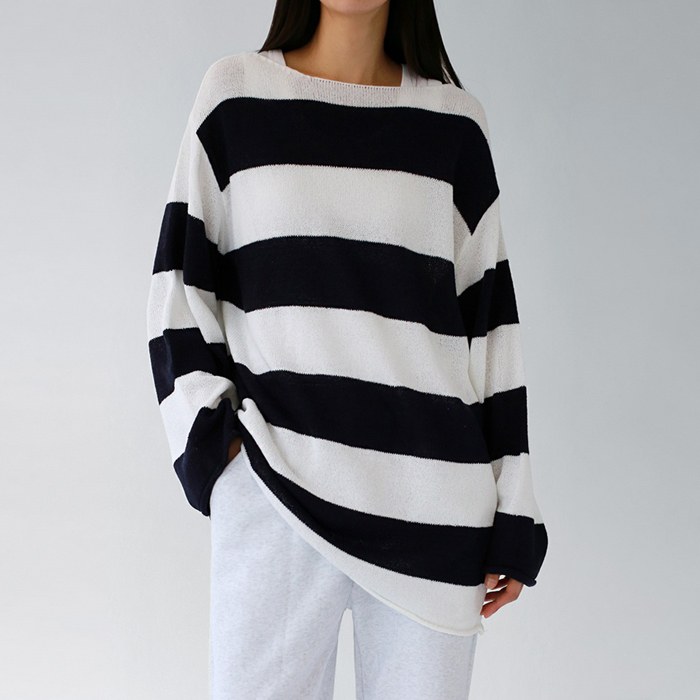 Wide stripe long knit