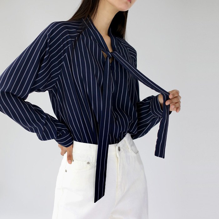 Striped tie blouse