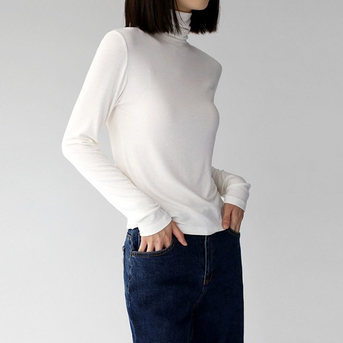 Cree brushed turtleneck