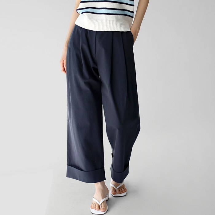 Wide roll-up chino pants