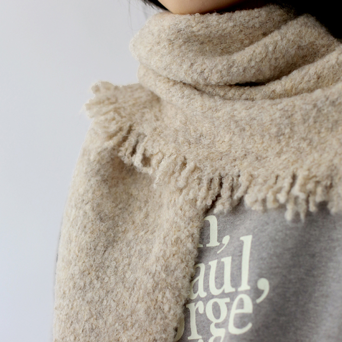 Bukkul long triangle muffler