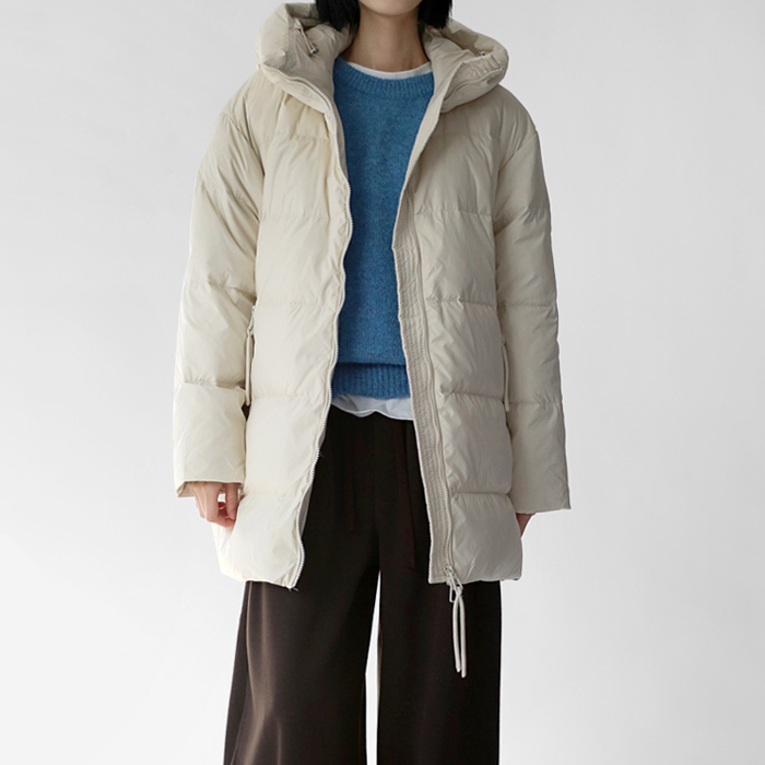 Glossy duck down hooded padding