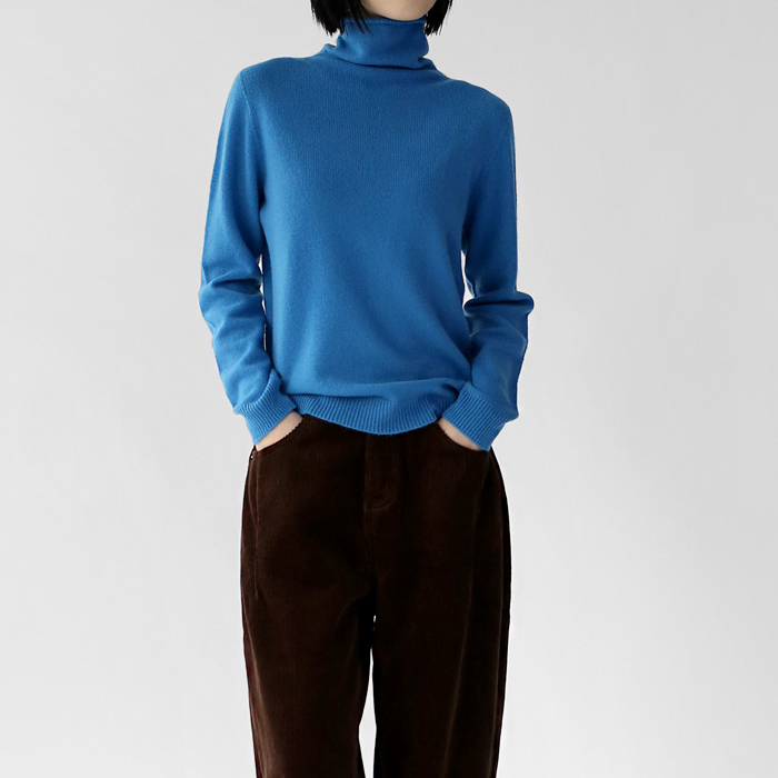 Porter Turtle Knit Top