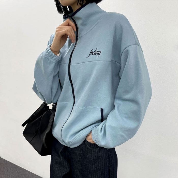 Pilling Zip-Up Jumper