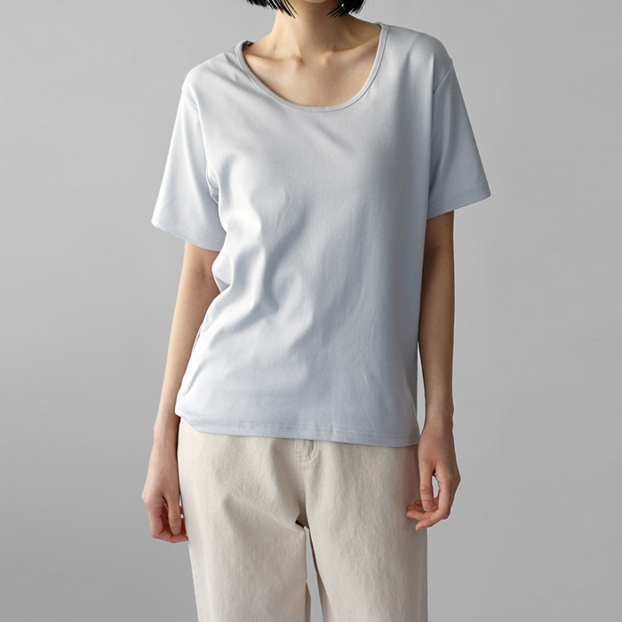 [身上7％- 3日am11時まで]ユネックハーフスリーブティー