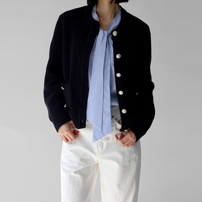 [身上7％- 23日am11時まで]シルバーボタンラウンドカーディガン