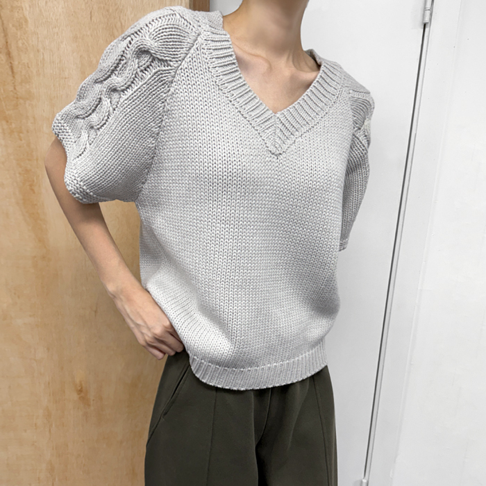 Cable sleeve knit top