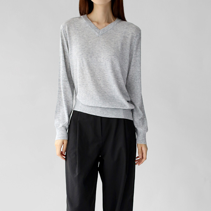Soft V-neck knit top